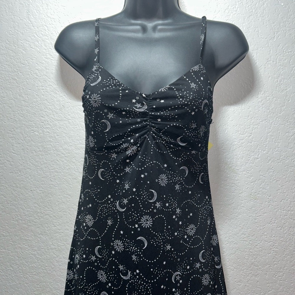 Elegant Black and White Maxi Dress with Intricate Patterns